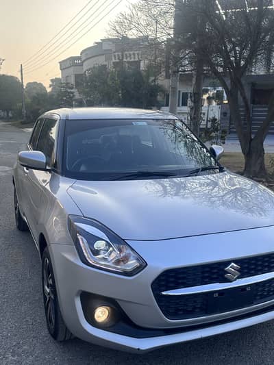 Suzuki Swift 2022 GLX CVT