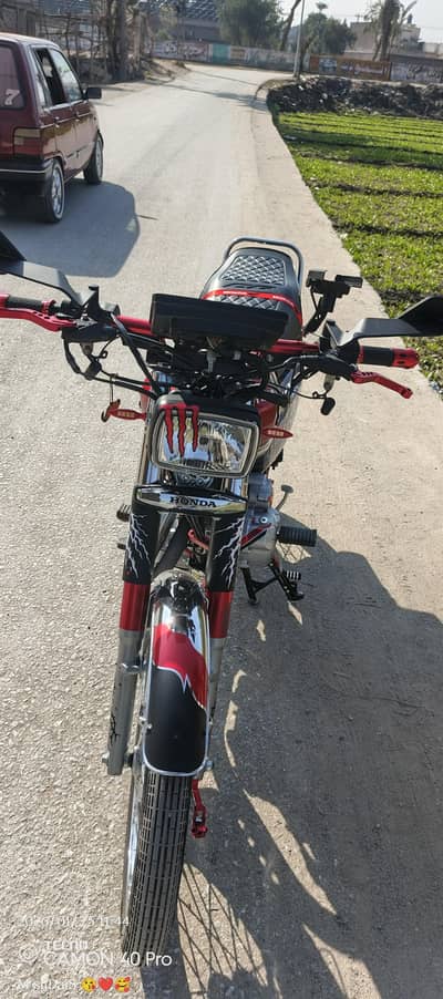 CG 125 Special Edition Chrome 26 Model Modified