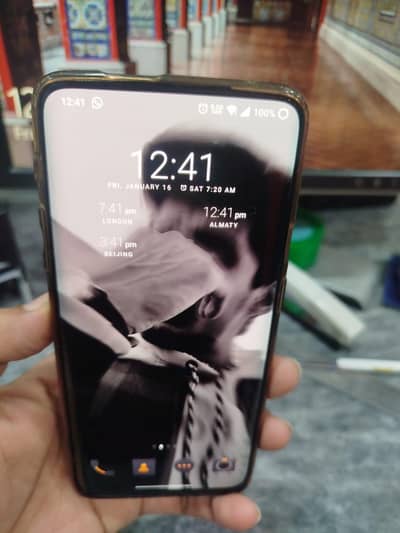 Oneplus 7t pro McLaren addition 12+5 / 256