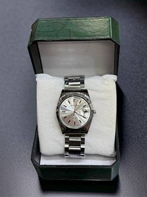 Rolex watches on your bugerts