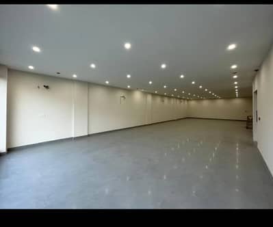 8 Marla Commercial Plaza for Rent THIRD FLOOR AND UPPER ON WORDS IN UNION GREEN COLLEGE ROAD