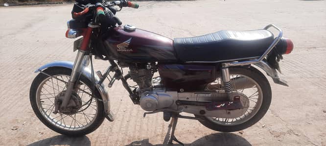 Honda 125 2023 model islamabad number urgent sale