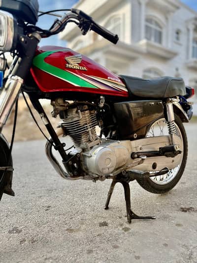 HONDA CG-125 ( Model 2012)