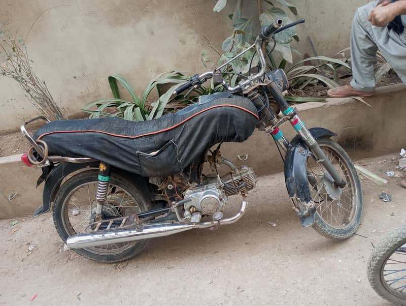 unique 2011 new engine 0