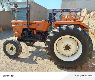 Super power tractor