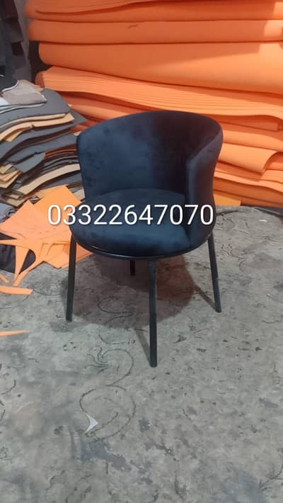 Dining chairs 03322647070