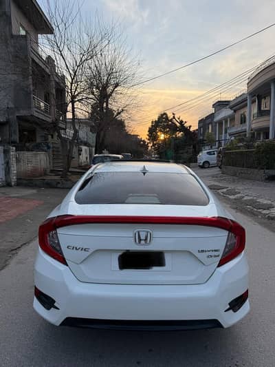 Honda Civic 2017 UG