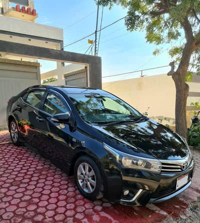 Toyota Corolla Altis Grande Top of the line Variant Climate control