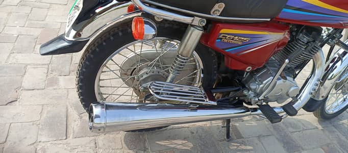 Honda 125 2011 model