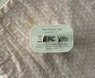 Brand new Novovbit Charger (certified with apple)