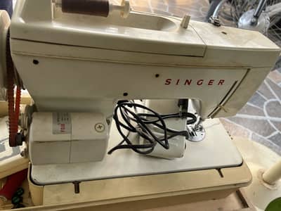 Singer Sewing Machine (Original)