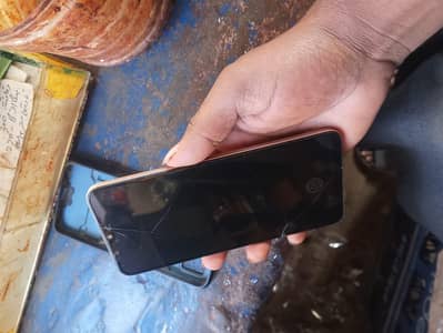 oppo F17 only mobile glass break working all okay