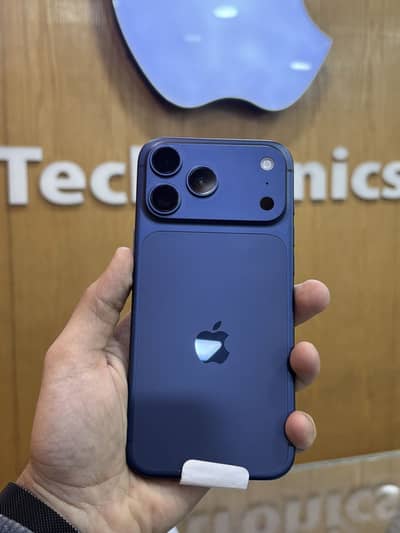 IPHONE 17 PRO 256GB JV