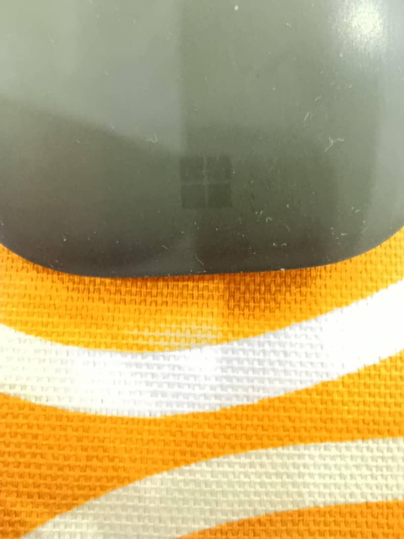 Microsoft surface arc mouse 6