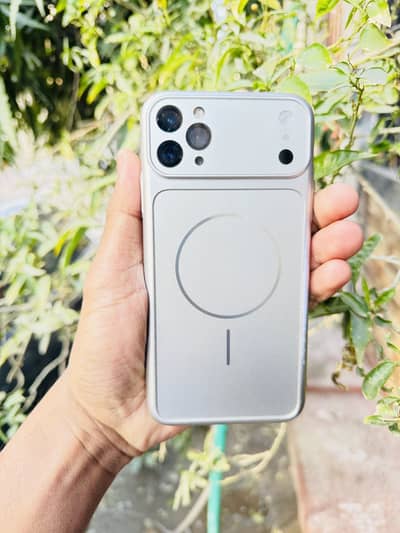 Iphone 11 Pro Max 512gb physica Pta Approved Green Color 10/10 Cond