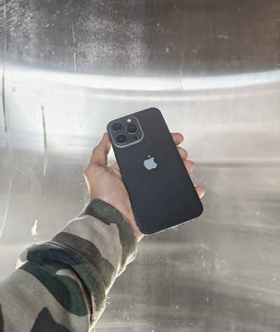 IPhone 13 pro(PTA)
