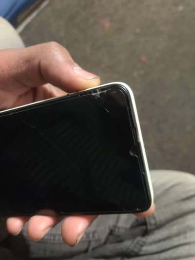 Infinix smart 7 only mobile (NOTE : ONLY MOBILE GLASS BREAK HA IM