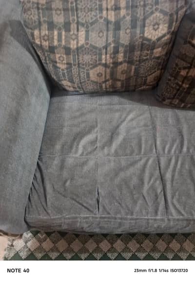 i am selling 7 seater L shape sofa set