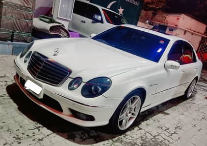 Mercedes-Benz AMG E55 W211