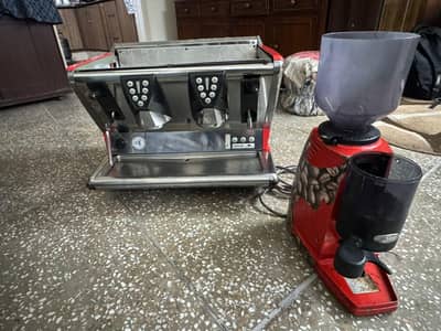 La San Marco Commercial Coffee Machine with Grinder – Italy