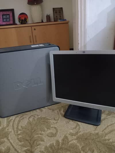 desktop PC with updated office use apps