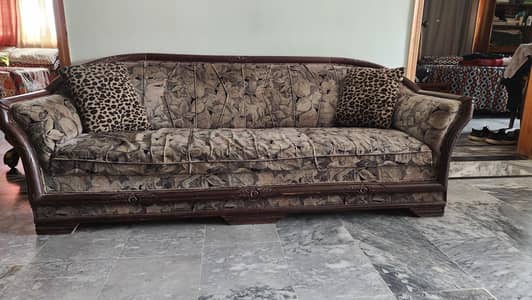 2 sets of Sofa set | 1st set is 5 seater | 2nd set is 4 seater+tables