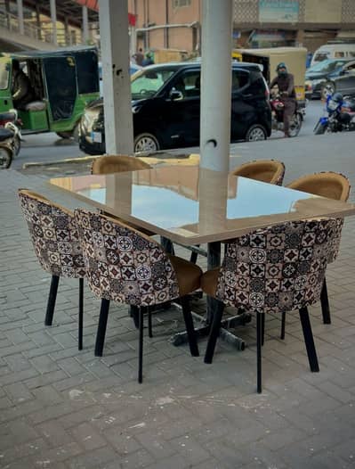 Dining Table//8,6 And $ Seater Dining Avalieble//Wooden Dining Table