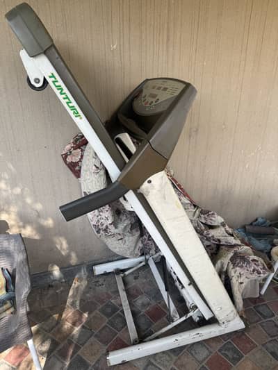 Treadmill exercise machine with incline function