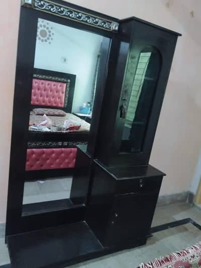 beautiful dressing table available for sale