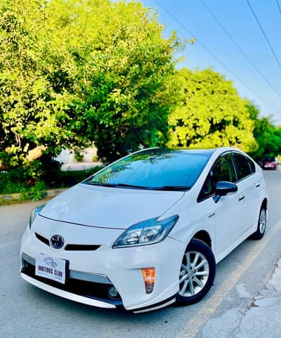 Toyota Prius S Package 2014/2017