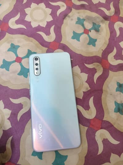 vivo s1