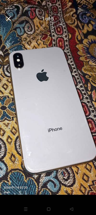 I PHONE X 64 GB PTA APPROVED