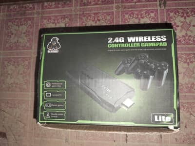 2 joysticks with . 700+ games