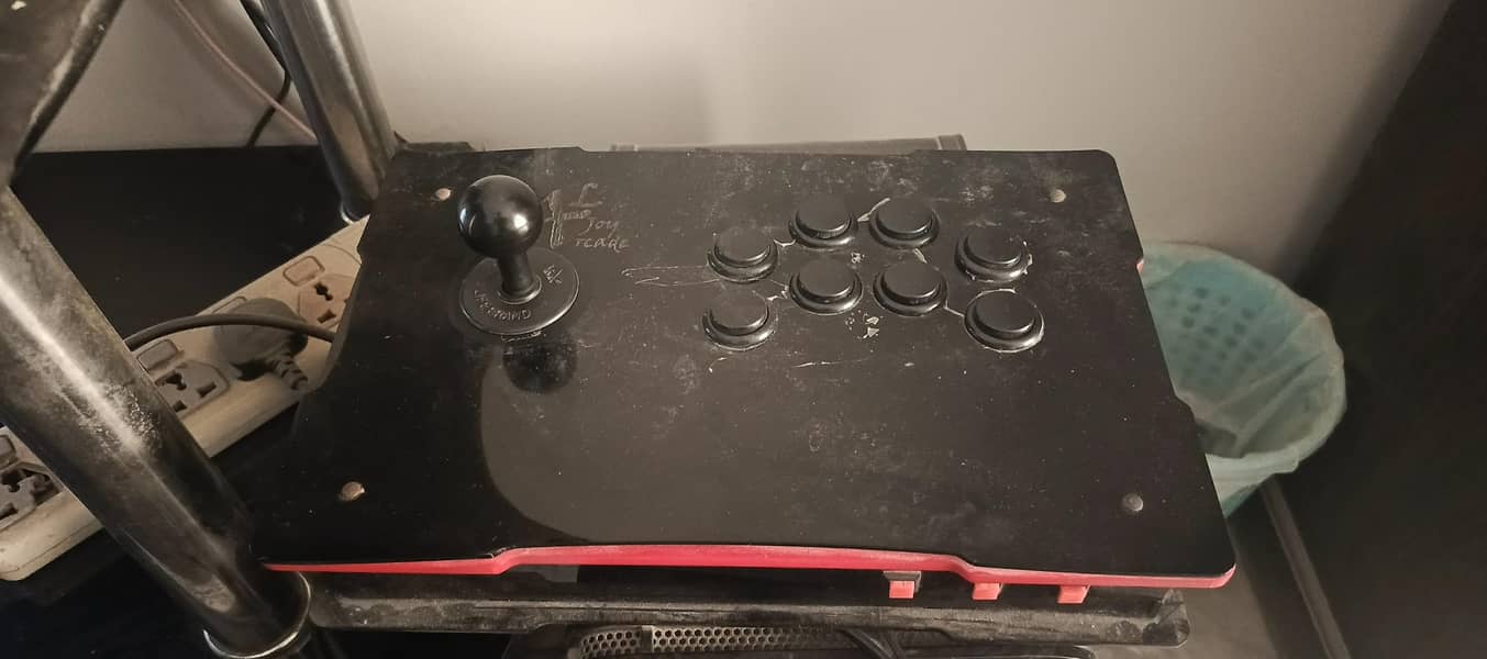 selling PC controller 0