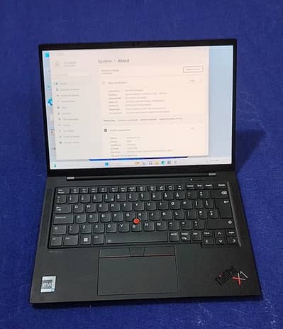 Thinkpad X1 Carbon Gen11 ,(13th Generation)