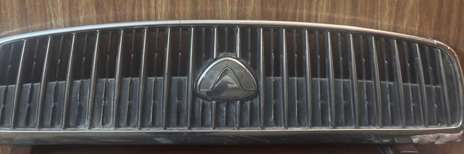 Toyota Vitz 1999 model bonnet & Bonnet Grill