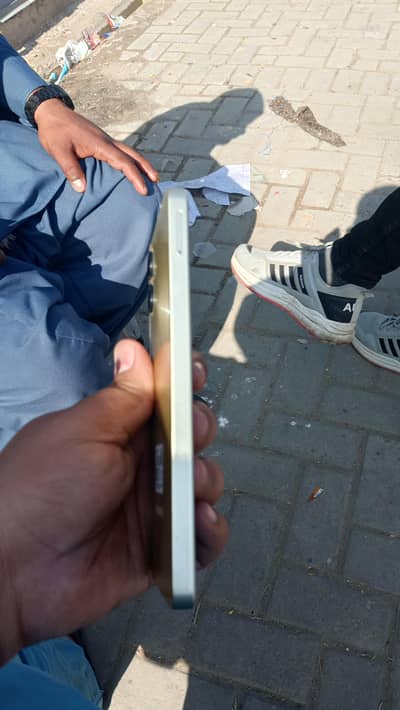 10 by 10 daba with cabel