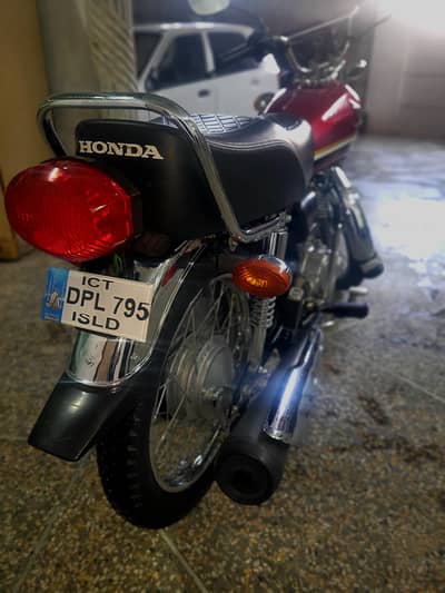 HONDA 125 SPECHIAL EDITION 25 MODEL
