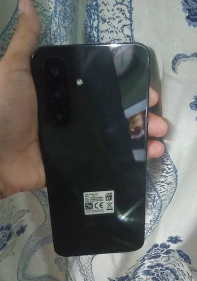 Samsung A 17 whatapp py rabta krien 03254142416