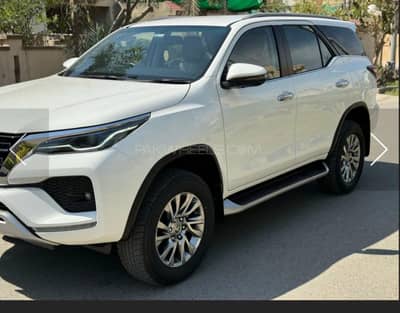 Toyota Fortuner Sigma 4