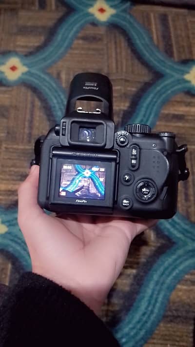 Popular brand model with smart body parts and 10/10 condition.