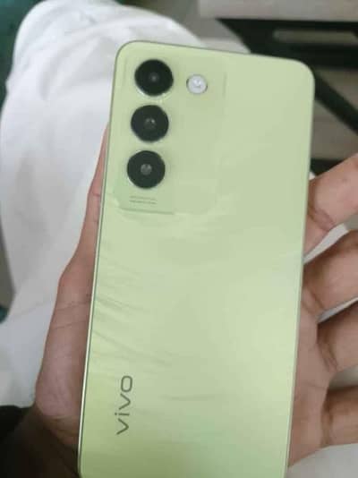 vivo y100 8 GB RAM 128 GB memory 0307/9460/341