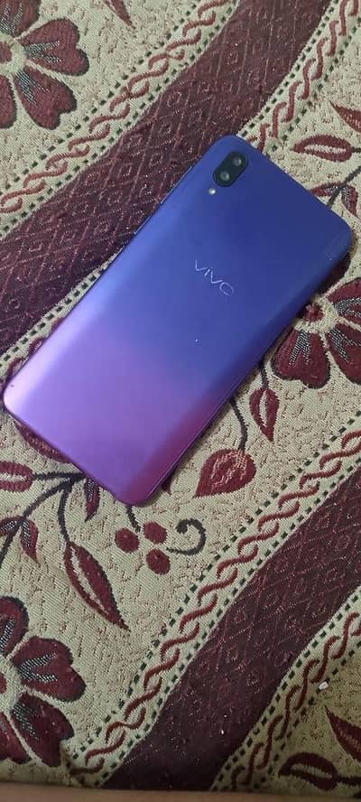 VIVO Y97 8/128 GB