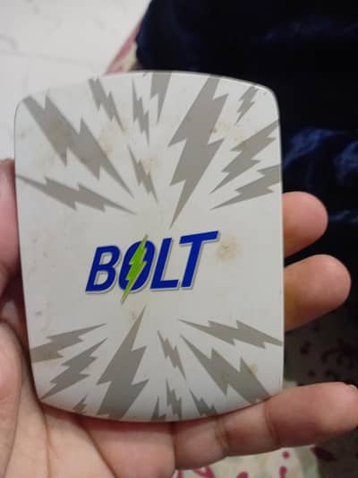 Wateen Bolt greenpacket UH350