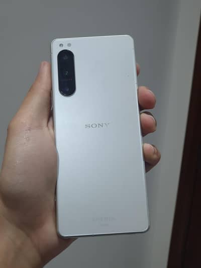 Xperia 5 mark 4 (8GB 128GB)