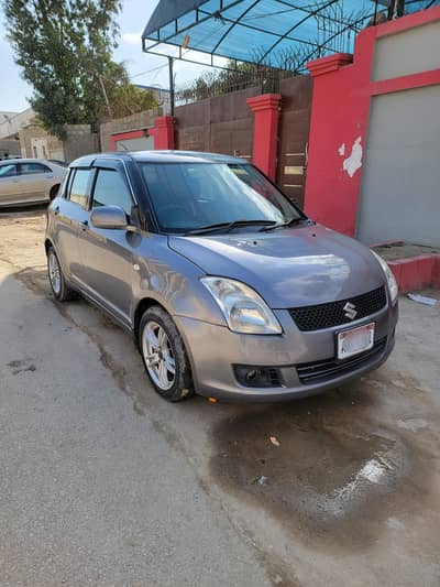 Suzuki Swift DLX 2011