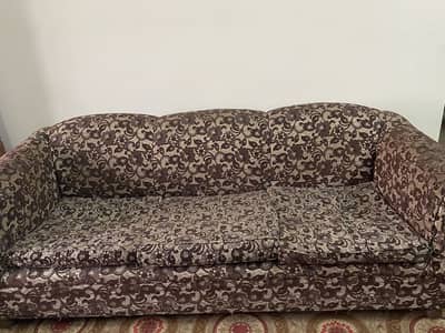 Decent furniture (3 seater sofa)