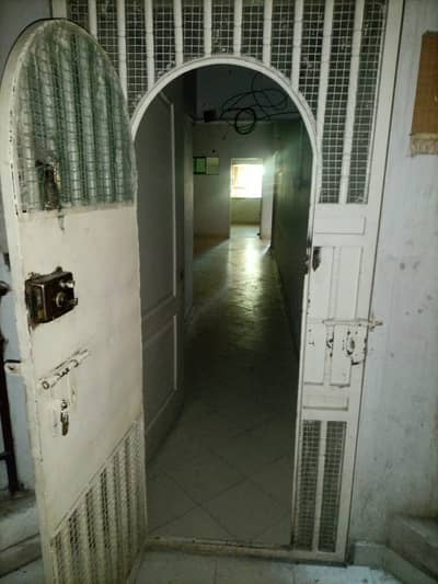 3 bed DD 1st Safari omega height black 13