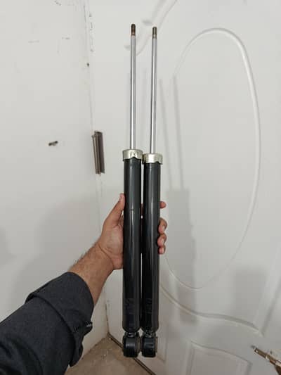 Shock Absorber Pair RR CIVIC X 2016-21 TOKICO Almost New