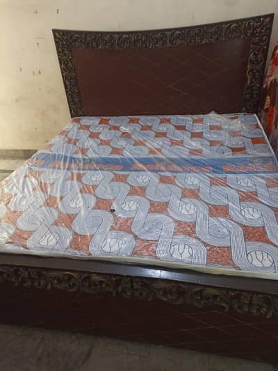bed sath mattress urgent sale